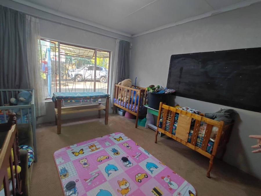 5 Bedroom Property for Sale in Elandsrand North West